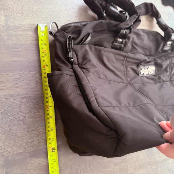 Black Foxy Jeans Nylon Duffle Bag Weekender Carryall Bag Zebra Interior - Picture 5 of 5